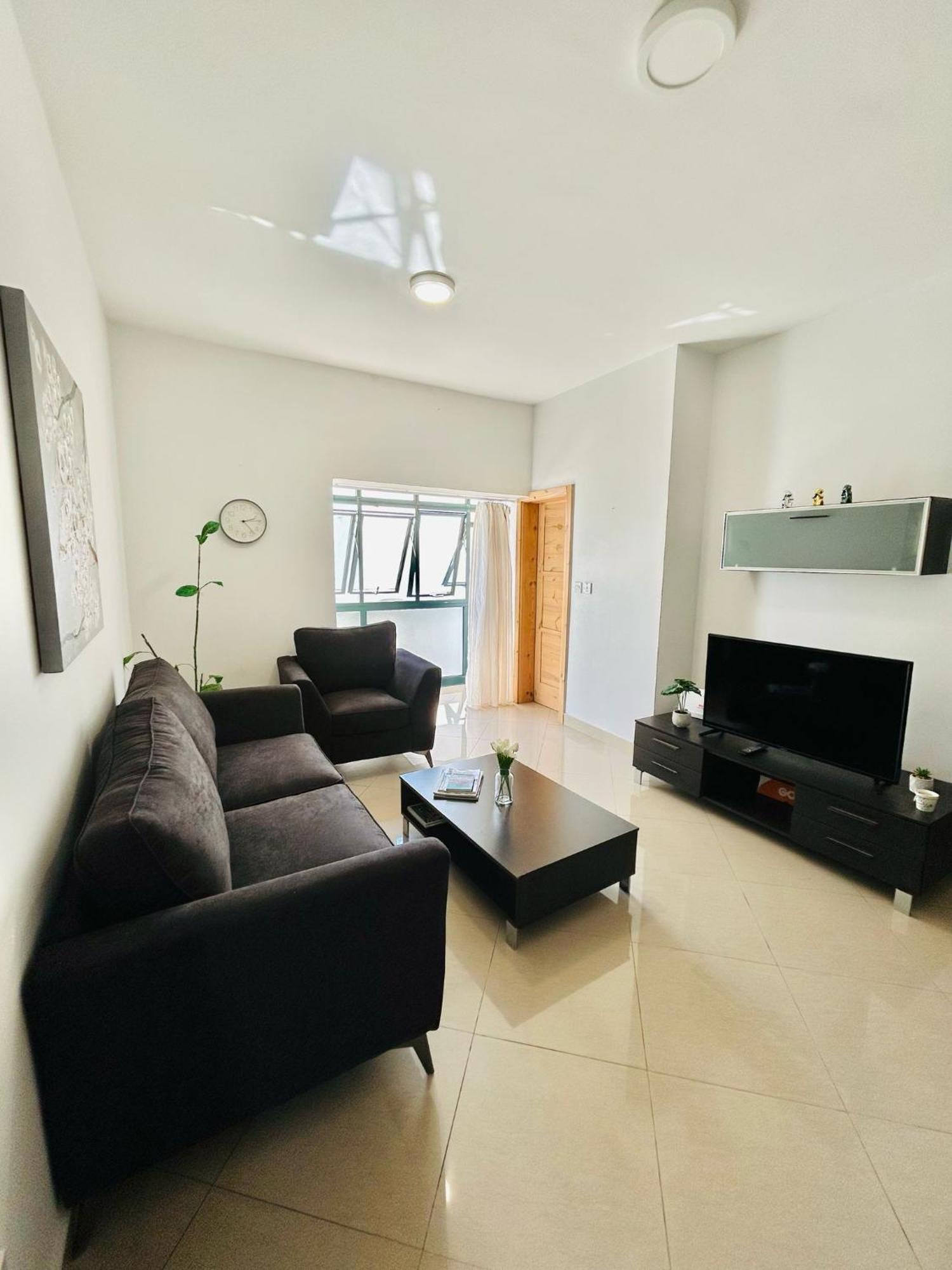 Island Breeze Apartamento St. Julian's Exterior foto
